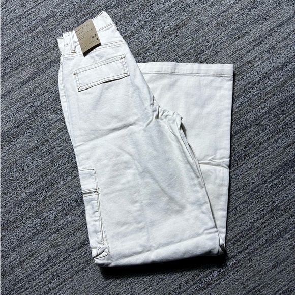 PacSun High Rise Jeans in Light cream,wide leg,rigid no stretch - Picture 2 of 2